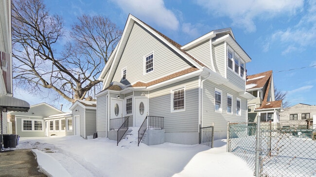 More details for 129 New Dorp Plz, Staten Island, NY - Office for Sale