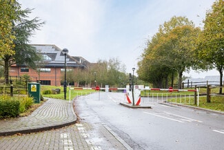 More details for Langhurstwood Rd, Horsham - Office for Lease