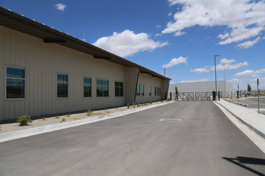 3801 Broadway SE Blvd, Albuquerque, NM for sale - Building Photo - Image 3 of 13