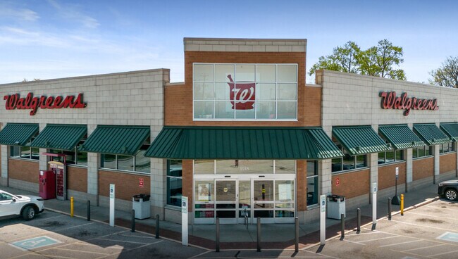 More details for 1915 W Broadway St, Princeton, IN - Retail for Sale