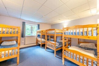 Plus de détails pour 12 Clay Hill, Lyndhurst - Commerce de détail à vendre
