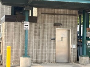 1 Harlem Ave, White Plains, NY for lease Interior Photo- Image 2 of 5