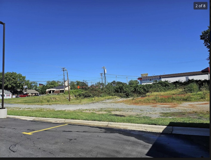 2515 Randleman Rd, Greensboro, NC for sale - Building Photo - Image 3 of 5