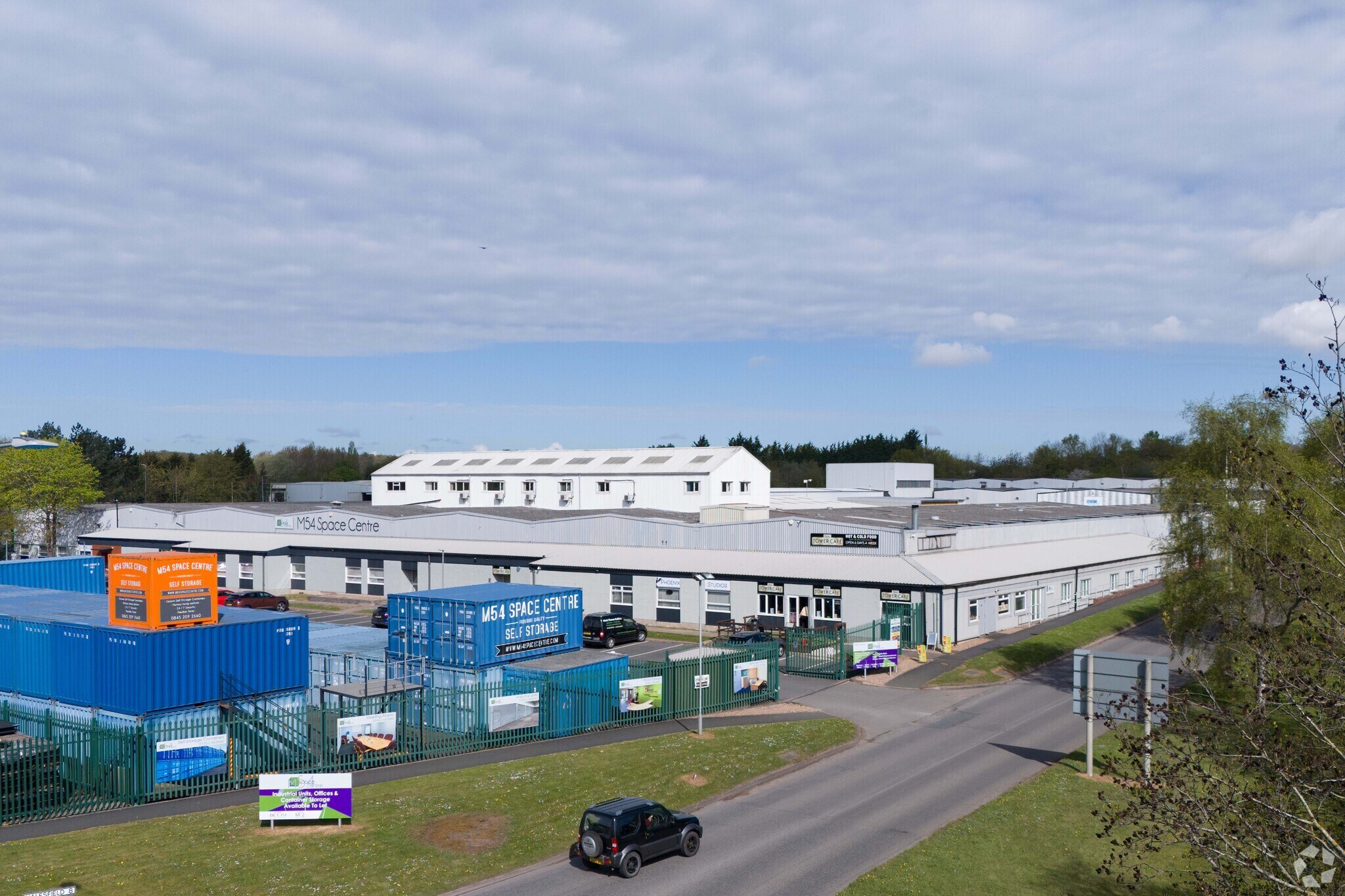 Unit 15a & 15b, M54 Space Centre, Halesfield 8, Madeley à louer Photo du bâtiment- Image 1 de 8