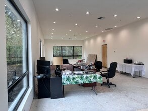 13327 SE Misty Dr, Happy Valley, OR for lease Interior Photo- Image 1 of 4