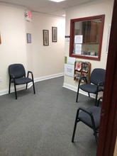 200 James Pl, Monroeville, PA à louer Photo intérieure- Image 2 de 6