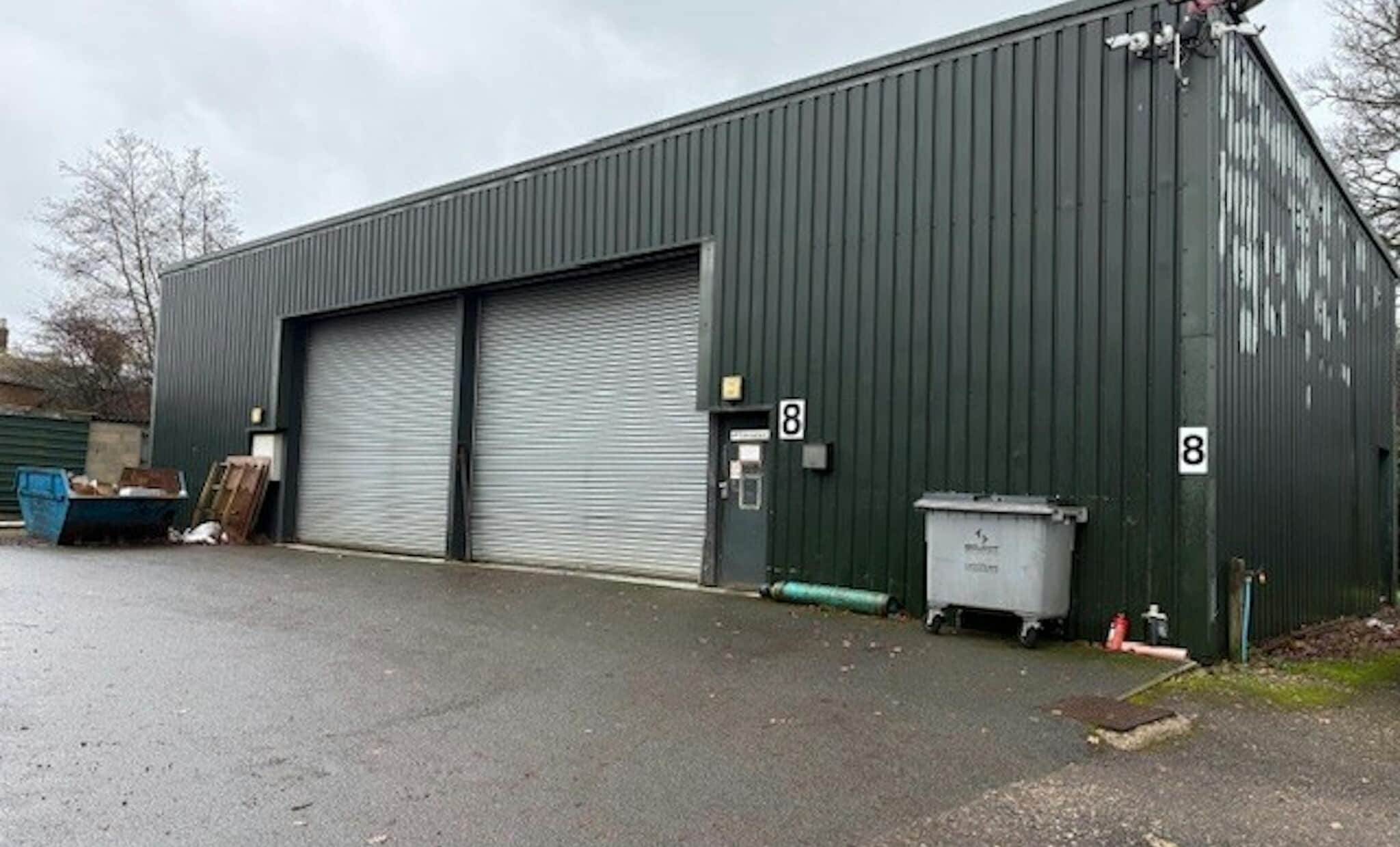 Pump Ln, Reading for lease Building Photo- Image 1 of 5