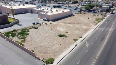 Lovekin Blvd, Blythe, CA - Aérien  Vue de la carte - Image1
