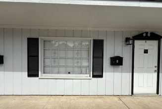 1806 Hayward Ave, Chesapeake, VA à vendre Photo intérieure- Image 2 de 10