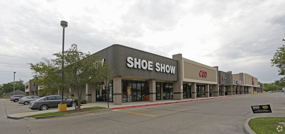 200 N Airline Hwy, Gonzales, LA à louer - Photo principale - Image 1 de 9