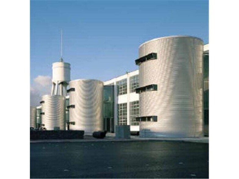 Speke Road, Liverpool à louer - Photo du bâtiment - Image 2 de 50
