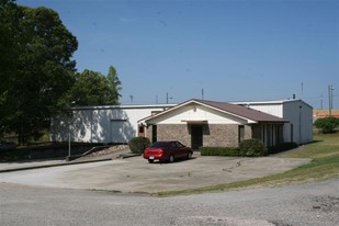 265 Davis Rd, Lagrange GA - Entrepôt