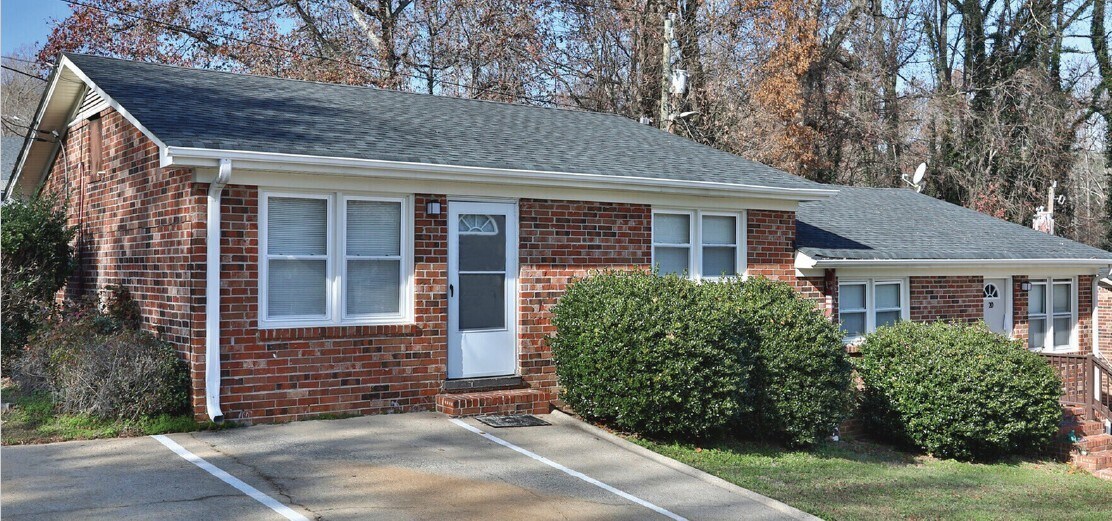 2015 Old Mountain Creek Rd, Greenville, SC à vendre Photo principale- Image 1 de 3