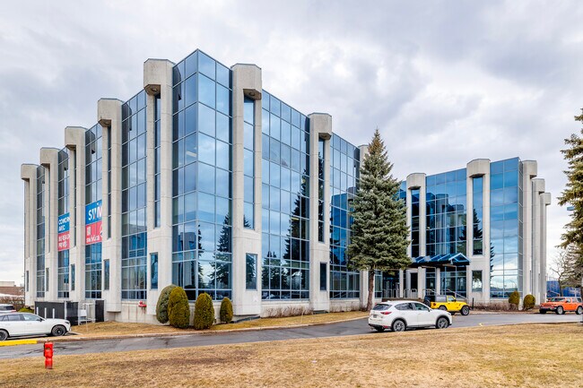 More details for 9900 Boul Cavendish, Montréal, QC - Office for Lease