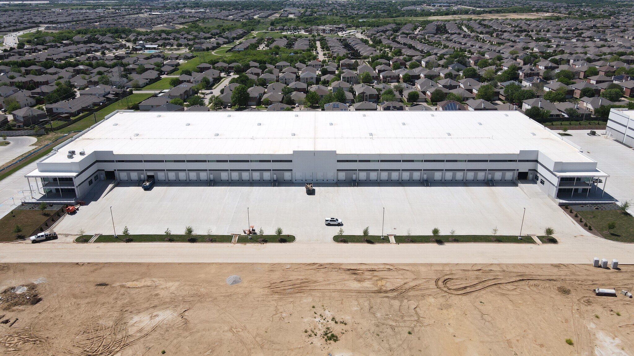 2733 Basswood Blvd, Fort Worth, TX à louer Photo du bâtiment- Image 1 de 3