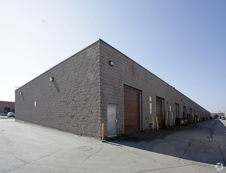2721 Markham Rd, Toronto, ON for sale - Building Photo - Image 2 of 32