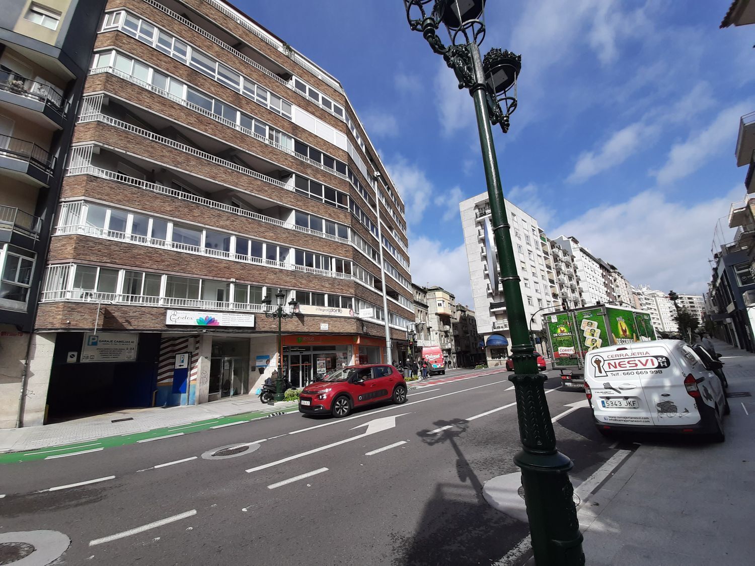 Office in Vigo, Pontevedra for sale Primary Photo- Image 1 of 11