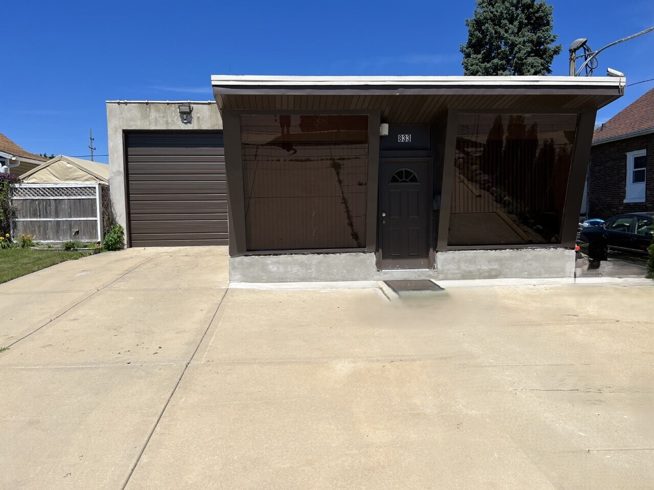 833 Oliver Ave, Aurora, IL à vendre Photo du bâtiment- Image 1 de 1