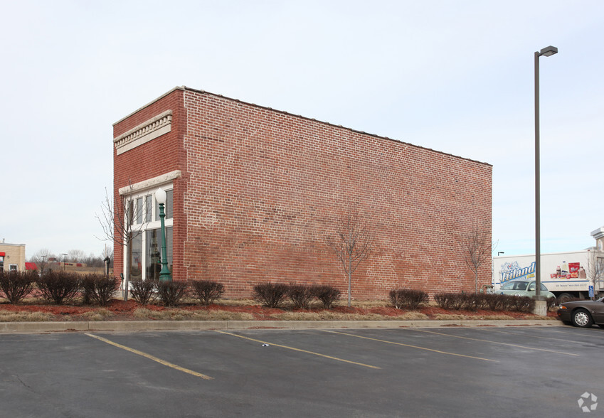 7590 W 151st St, Overland Park, KS for sale - Primary Photo - Image 1 of 1