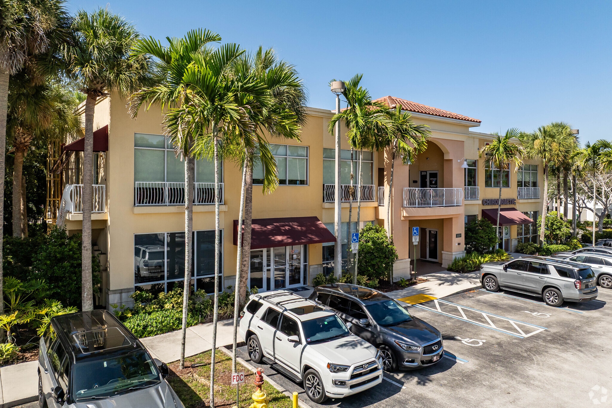 10189 Cleary Blvd, Plantation, FL for lease Building Photo- Image 1 of 9