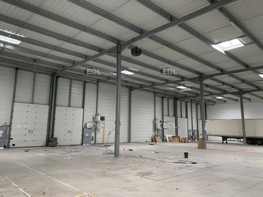 Industriel dans Moissy-Cramayel à louer Photo intérieure- Image 1 de 10