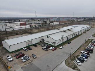 Plus de détails pour 400 E Vickery Blvd, Fort Worth, TX - Industriel/Logistique à louer