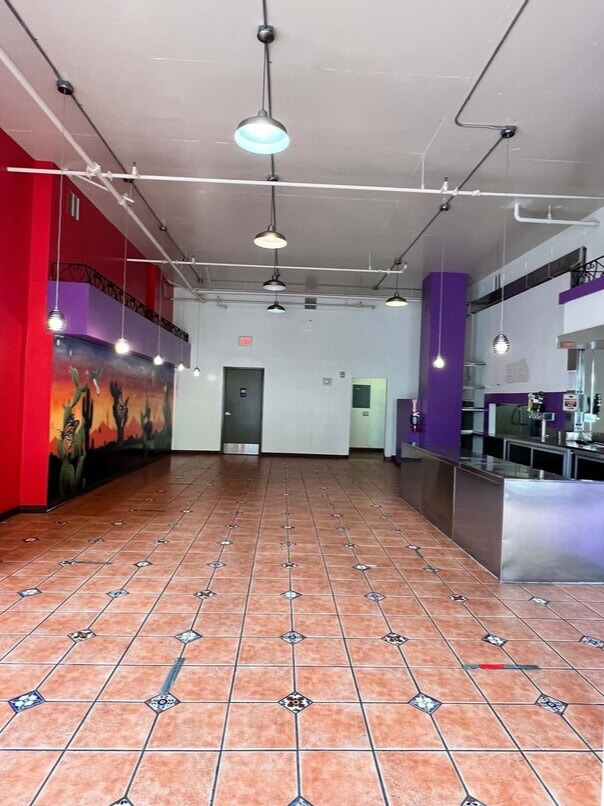 3301-3311 E 12th St, Oakland, CA for lease Interior Photo- Image 1 of 15