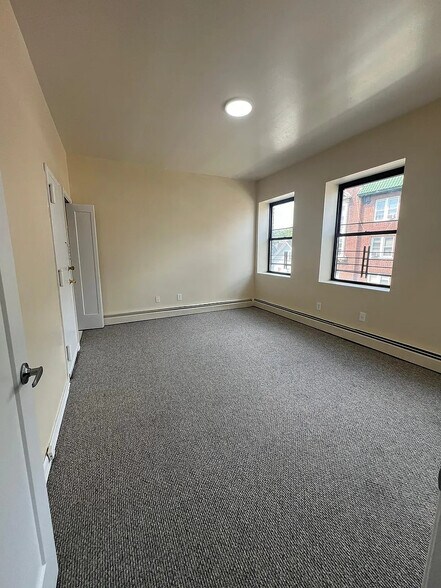 5 Harvard St, East Orange, NJ à vendre - Photo du bâtiment - Image 3 de 6