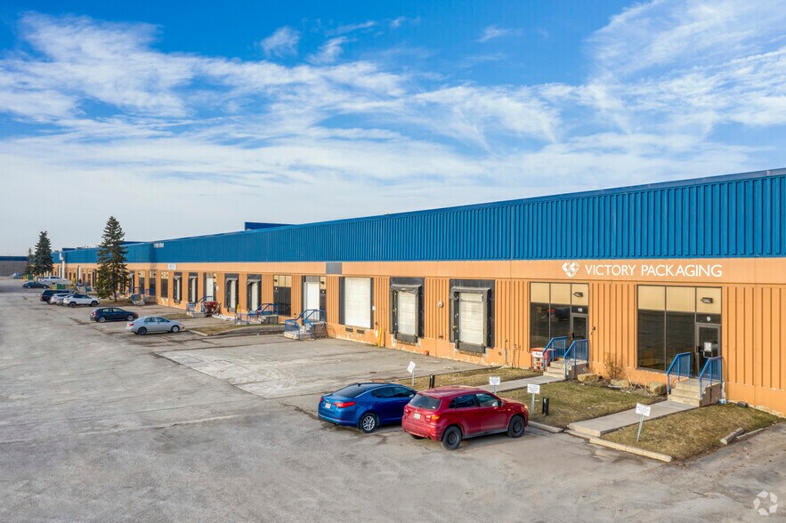 7503 35th St SE, Calgary, AB à vendre - Photo principale - Image 1 de 1