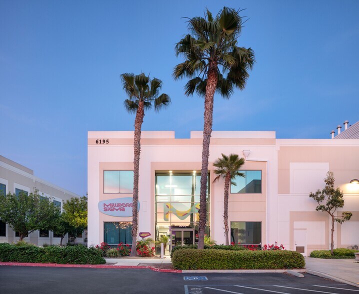 6219 El Camino Real, Carlsbad, CA à louer - Photo du bâtiment - Image 1 de 15