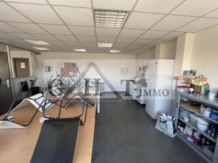 Industrial in Massy for lease - Interior Photo - Image 2 of 4