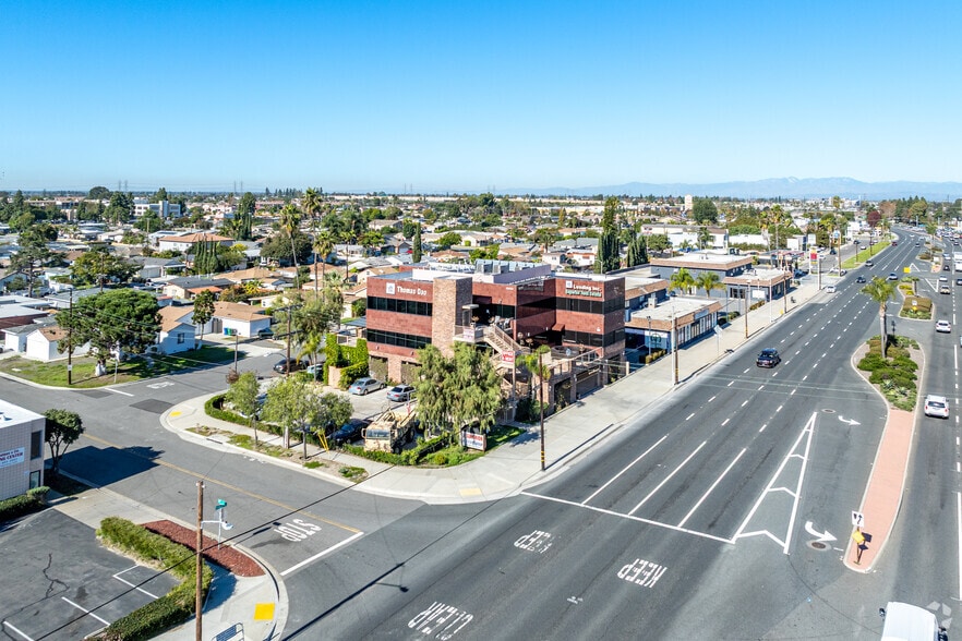 13833 Beach Blvd, Westminster, CA for sale - Aerial - Image 2 of 8