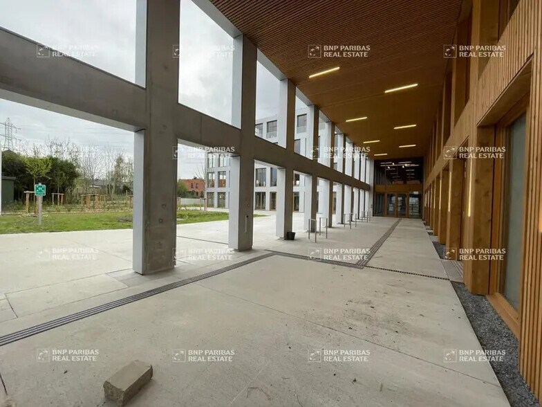 12 Rue Harald Stammbach, Wasquehal à louer - Hall d’entrée - Image 2 de 9