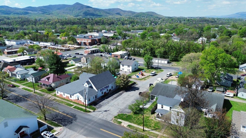 425 S Colorado St, Salem, VA à vendre - Photo du bâtiment - Image 3 de 22