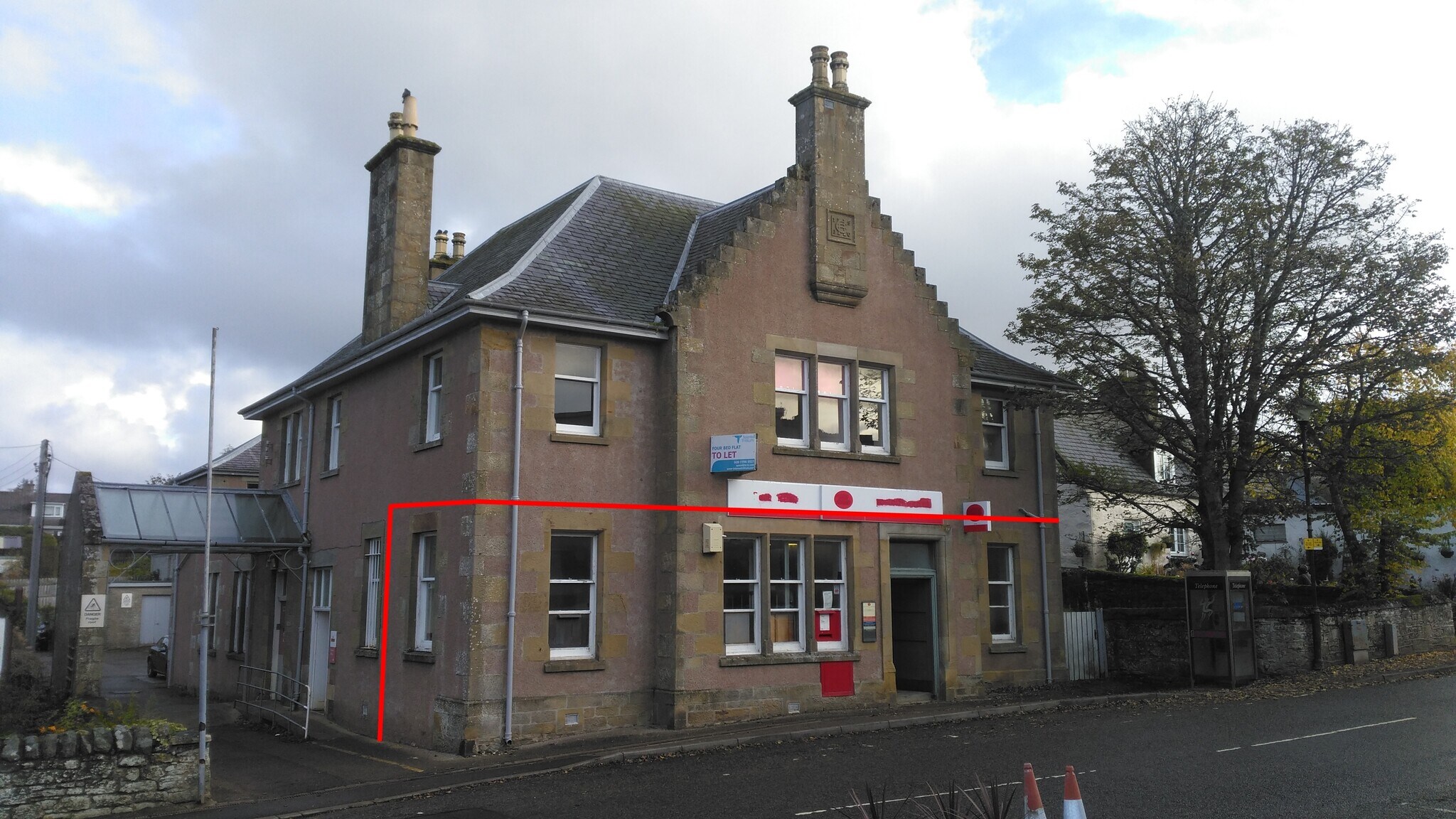 Main St, Lairg à louer Photo du bâtiment- Image 1 de 5
