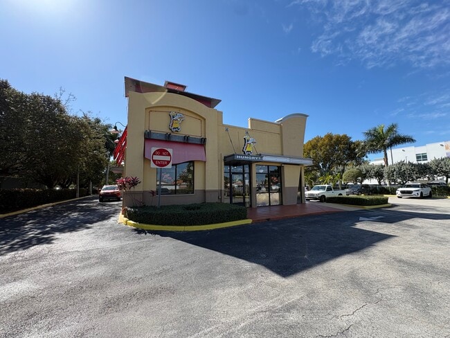 More details for 8790 NW 122nd St, Hialeah, FL - Retail for Lease