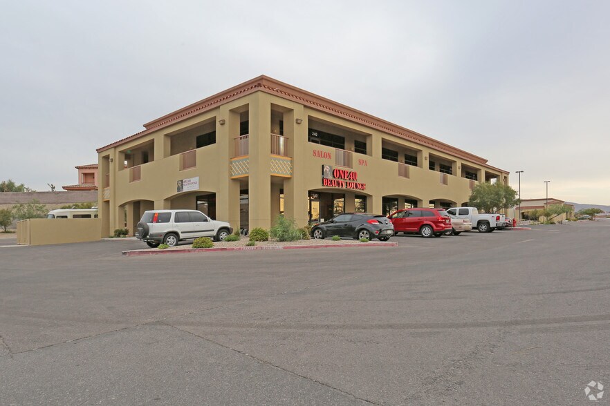 1434 E Lake Mead Pky, Henderson, NV à louer - Photo du bâtiment - Image 3 de 11