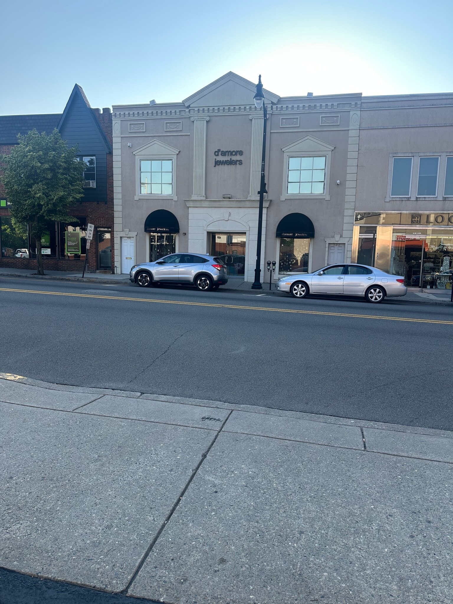 733 Anderson Ave, Cliffside Park, NJ for lease Primary Photo- Image 1 of 22