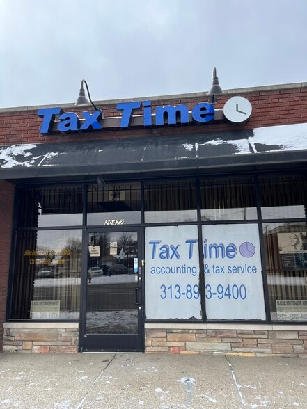 20477 Van Dyke St, Detroit, MI for sale - Building Photo - Image 3 of 22