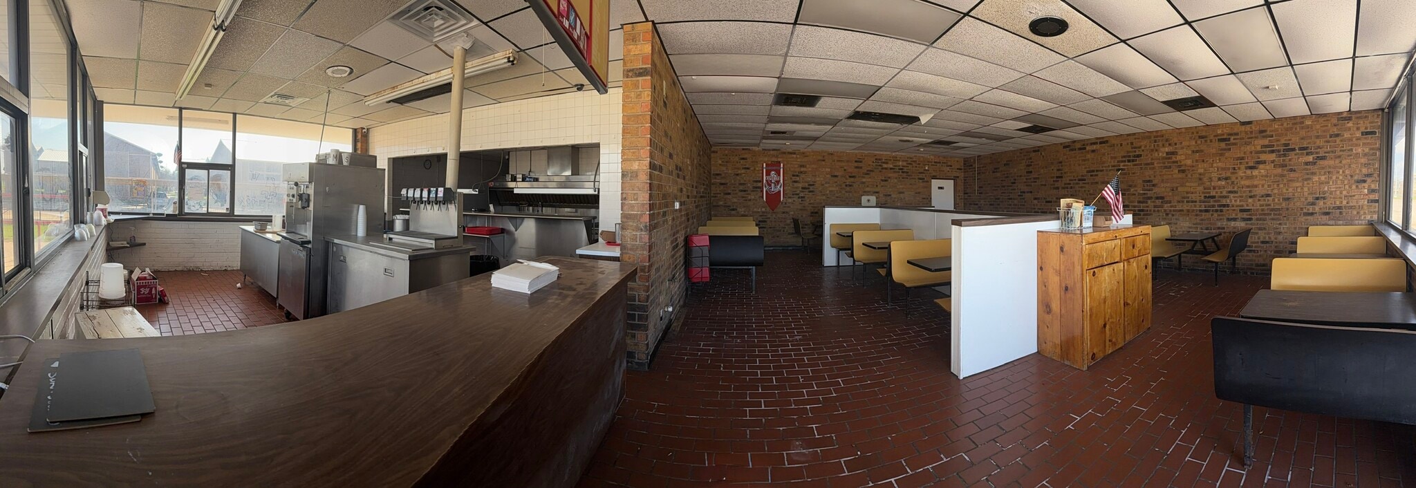 301-327 S Brazosport Blvd, Freeport, TX à louer Photo intérieure- Image 1 de 1