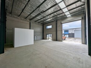 20 Donaldson St, Wyong for lease Interior Photo- Image 1 of 5