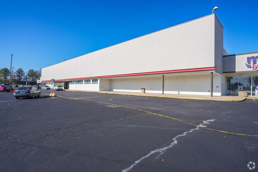 3188-3318 W Northside Dr, Jackson, MS à vendre - Photo du bâtiment - Image 1 de 15