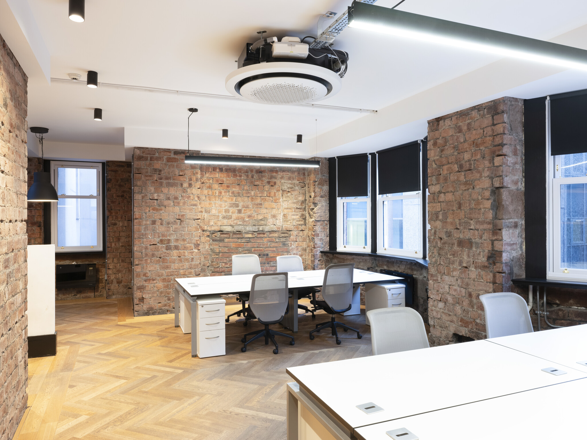 19 Waterloo St, Glasgow for lease Building Photo- Image 1 of 8