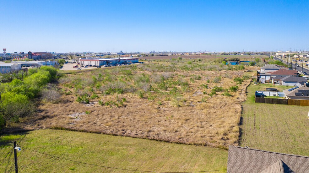 0000 Cliff Maus Dr, Corpus Christi, TX à vendre - Photo du bâtiment - Image 2 de 18