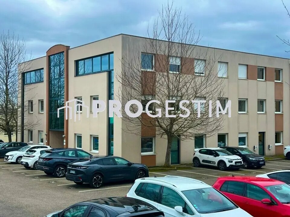 Office in Dijon for lease Primary Photo- Image 1 of 10