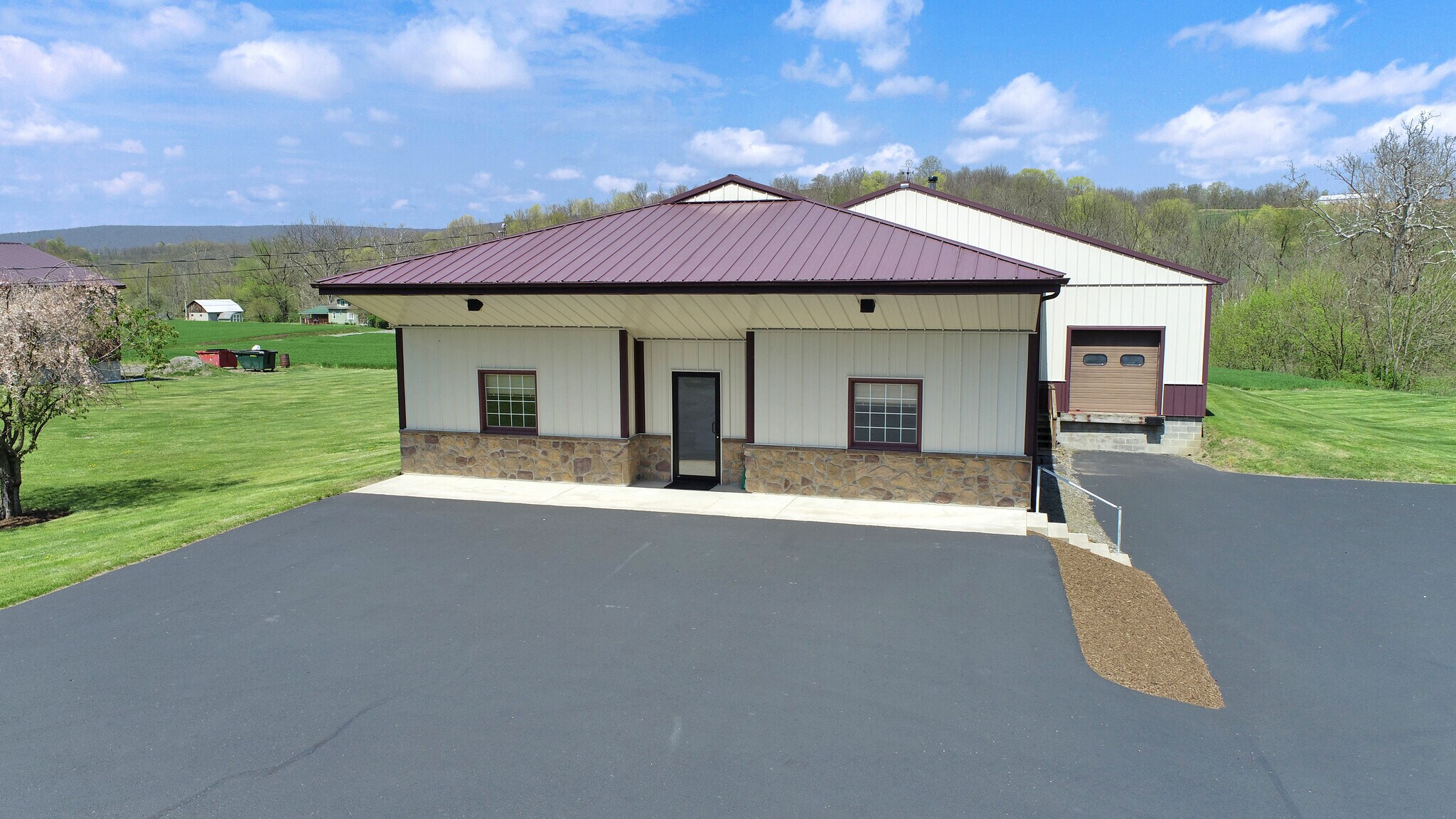 7158 Shavers Creek Rd, Petersburg, PA à vendre Photo du bâtiment- Image 1 de 1