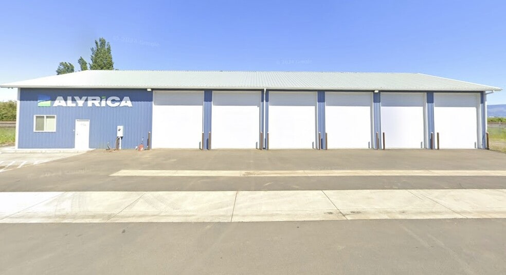 1136 W 1st St, Halsey, OR for lease - Building Photo - Image 2 of 6
