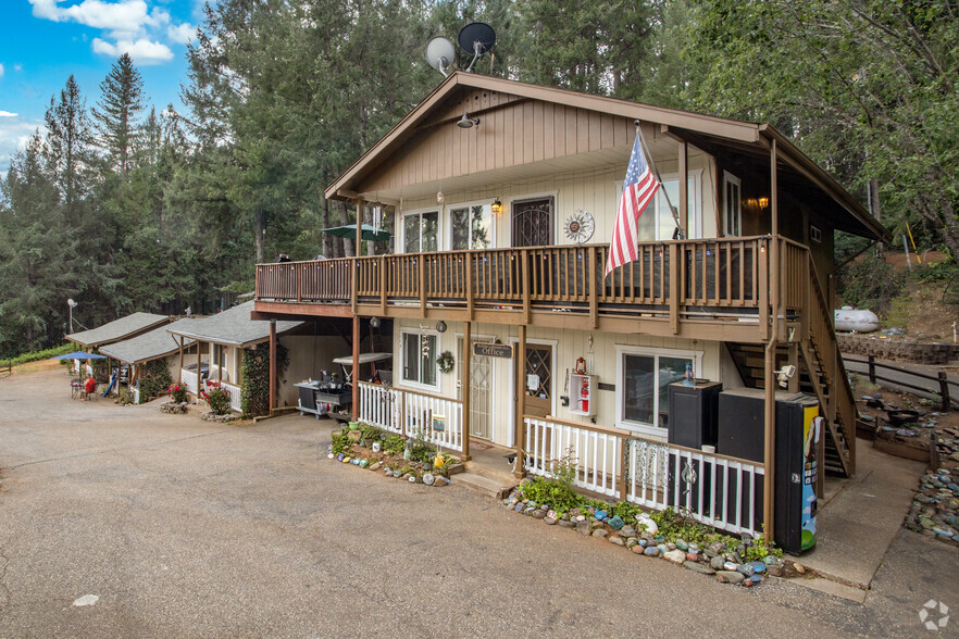 18145-18148 Rollins View Dr, Grass Valley, CA à vendre - Photo du bâtiment - Image 1 de 1