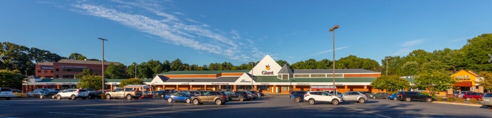 6045 Burke Centre Pky, Burke, VA for lease - Building Photo - Image 3 of 9