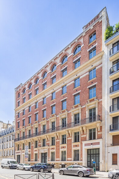 24 Rue Du Général Bertrand, Paris for lease - Primary Photo - Image 1 of 2